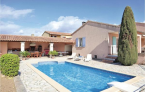 Amazing home in Valreas with Outdoor swimming pool, Outdoor swimming pool and 4 Bedrooms